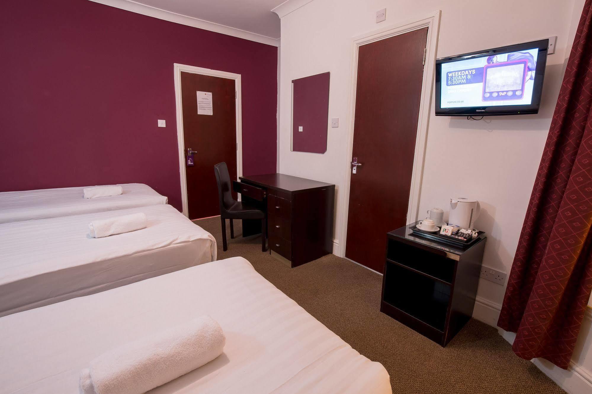 Cranford Hotel Ilford Esterno foto