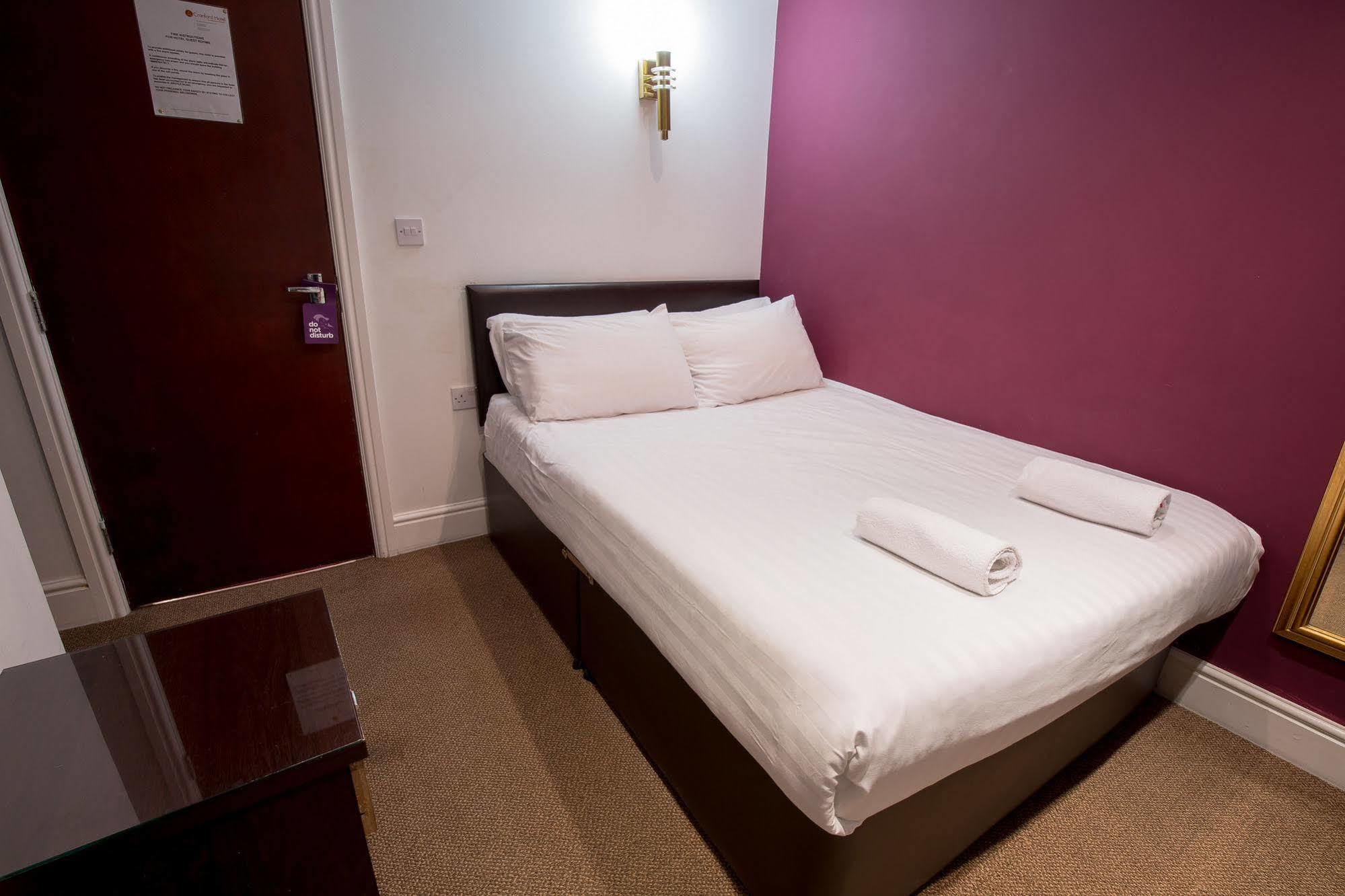 Cranford Hotel Ilford Esterno foto